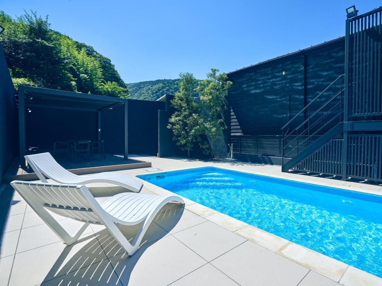 فيلا ルクス箱根湯本 Lux Hakone Yumoto المظهر الخارجي الصورة